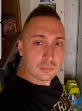 French men looking for love