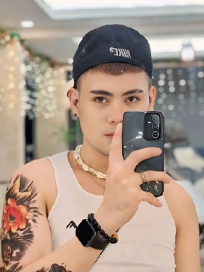 Foreign men for dating