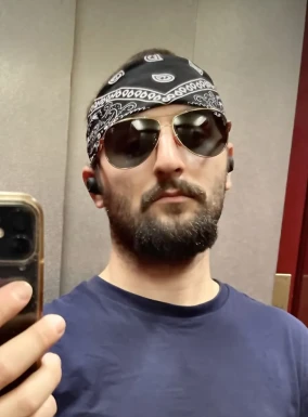 French men looking for love