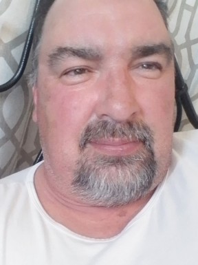 American men looking for love