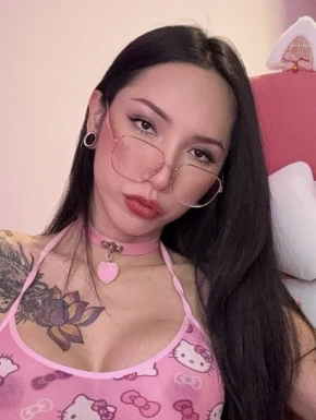 Thai ladyboys for dating / Ladyboys from Philippines for dating