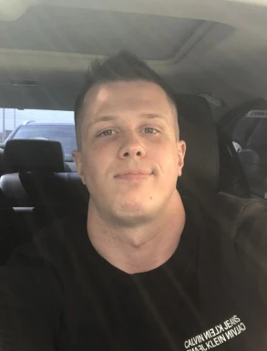 English men looking for love