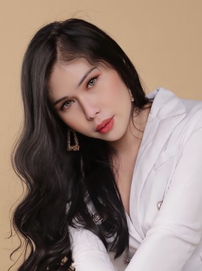 Thai ladyboys for dating / Ladyboys from Philippines for dating