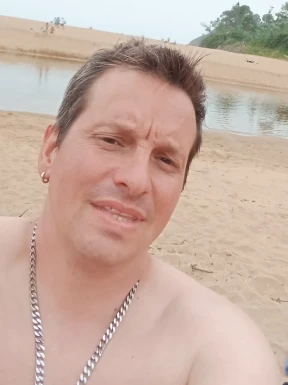 Spanish men looking for love