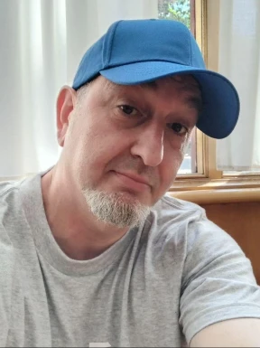 Spanish men looking for love