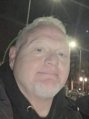 Spanish men looking for love