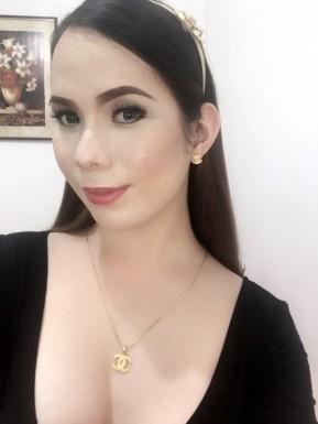 Thai ladyboys for dating / Ladyboys from Philippines for dating