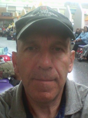 English men looking for love